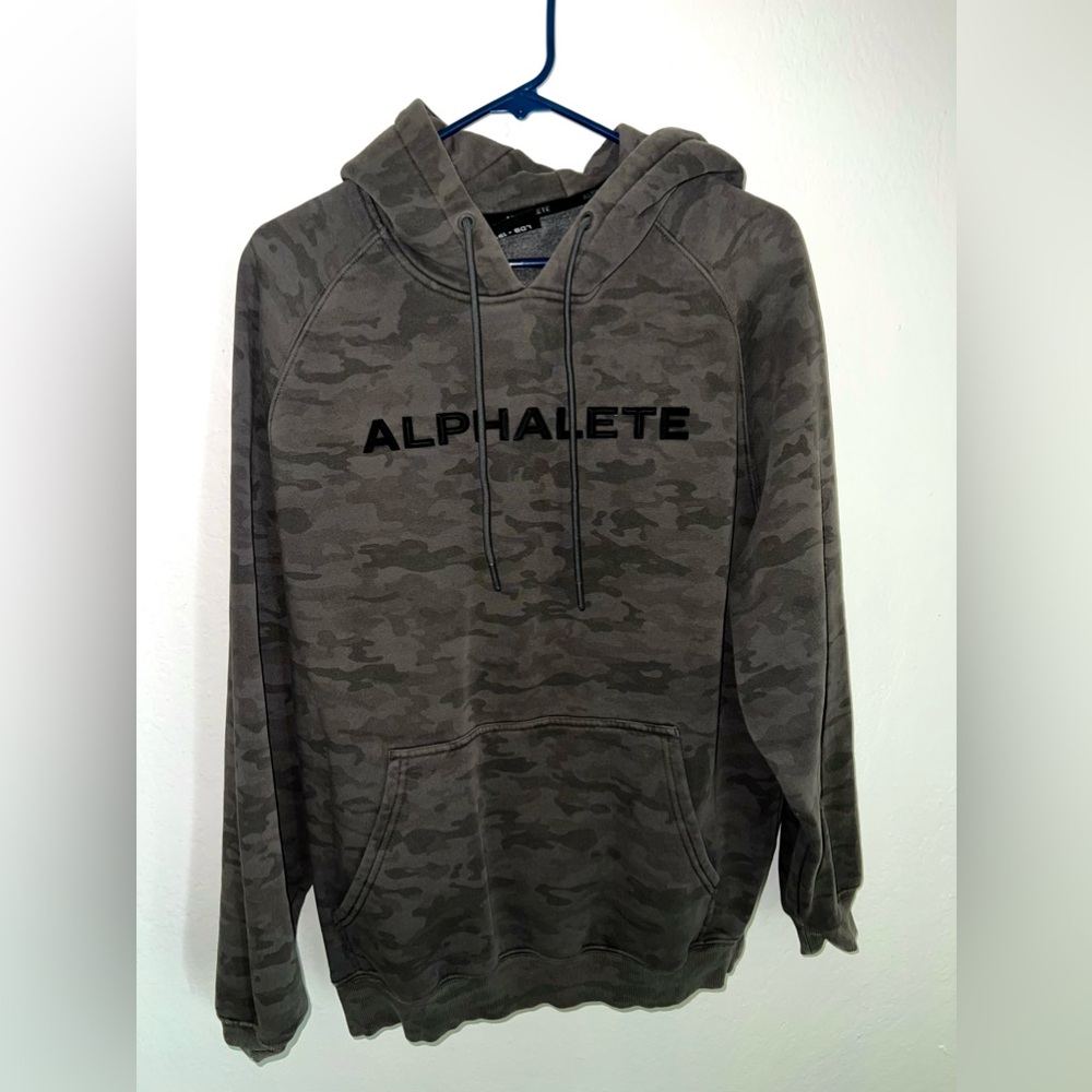 Alphalete Core Performance Hoodie - Army Green - Size Large
